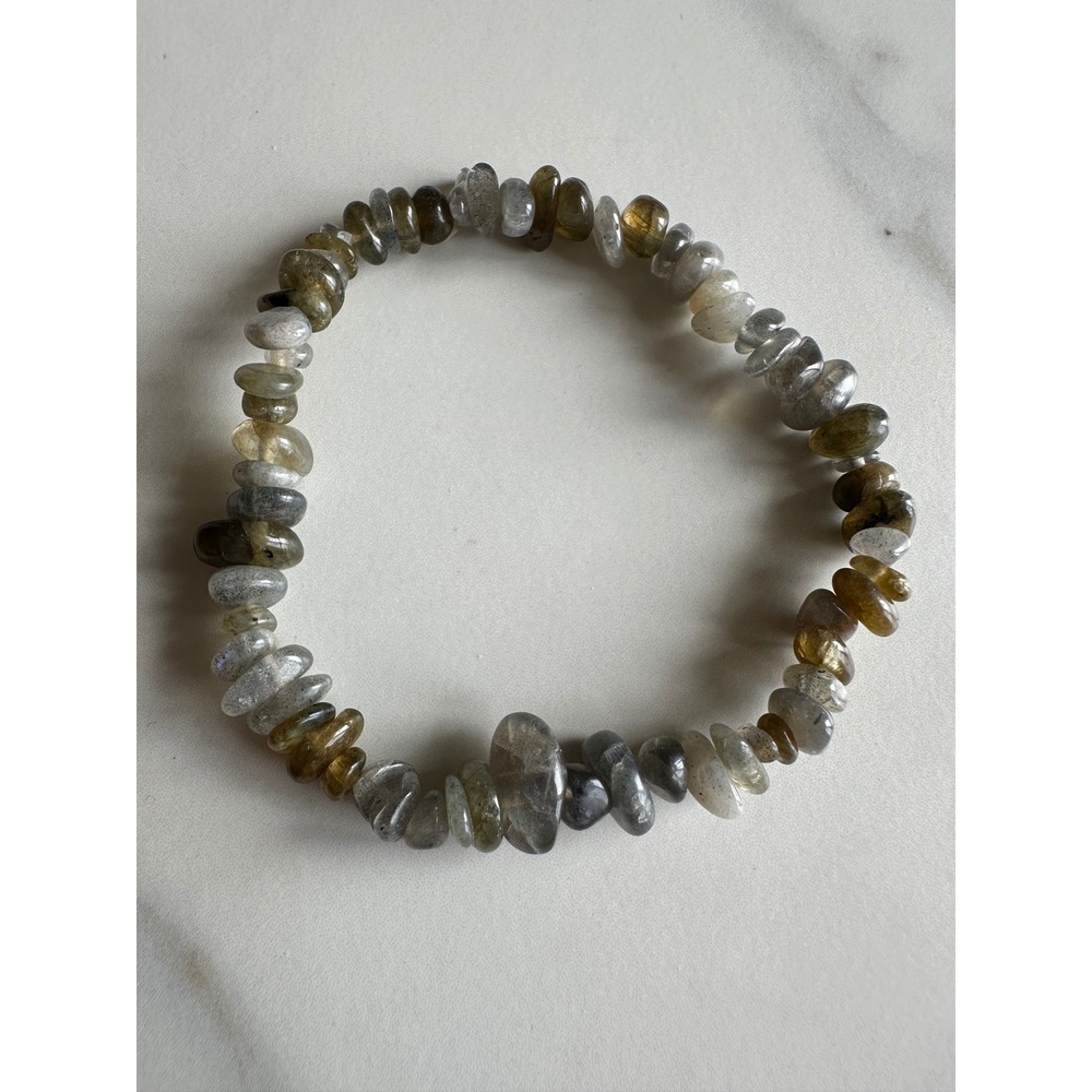 Natural Labradorite Chip Bead Stretch Bracelet Grey Blue Flash Gemstone Boho